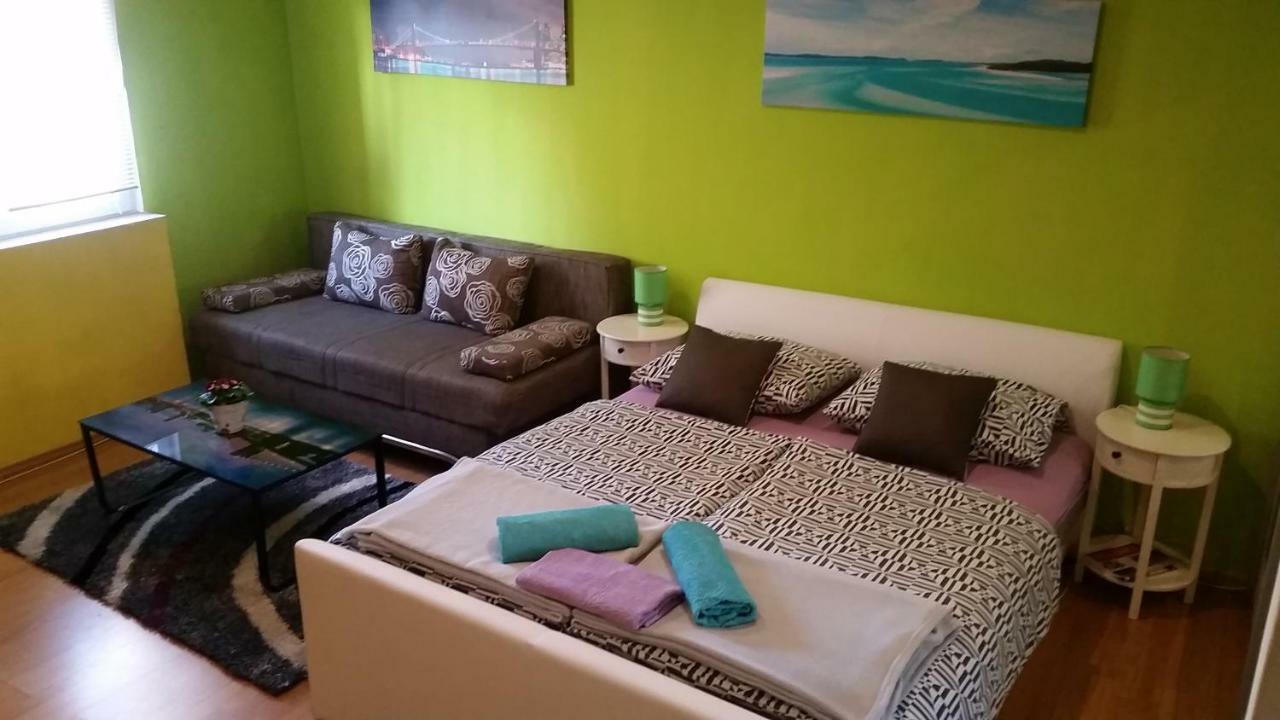 Studio And Rooms Korzo Рієка Екстер'єр фото